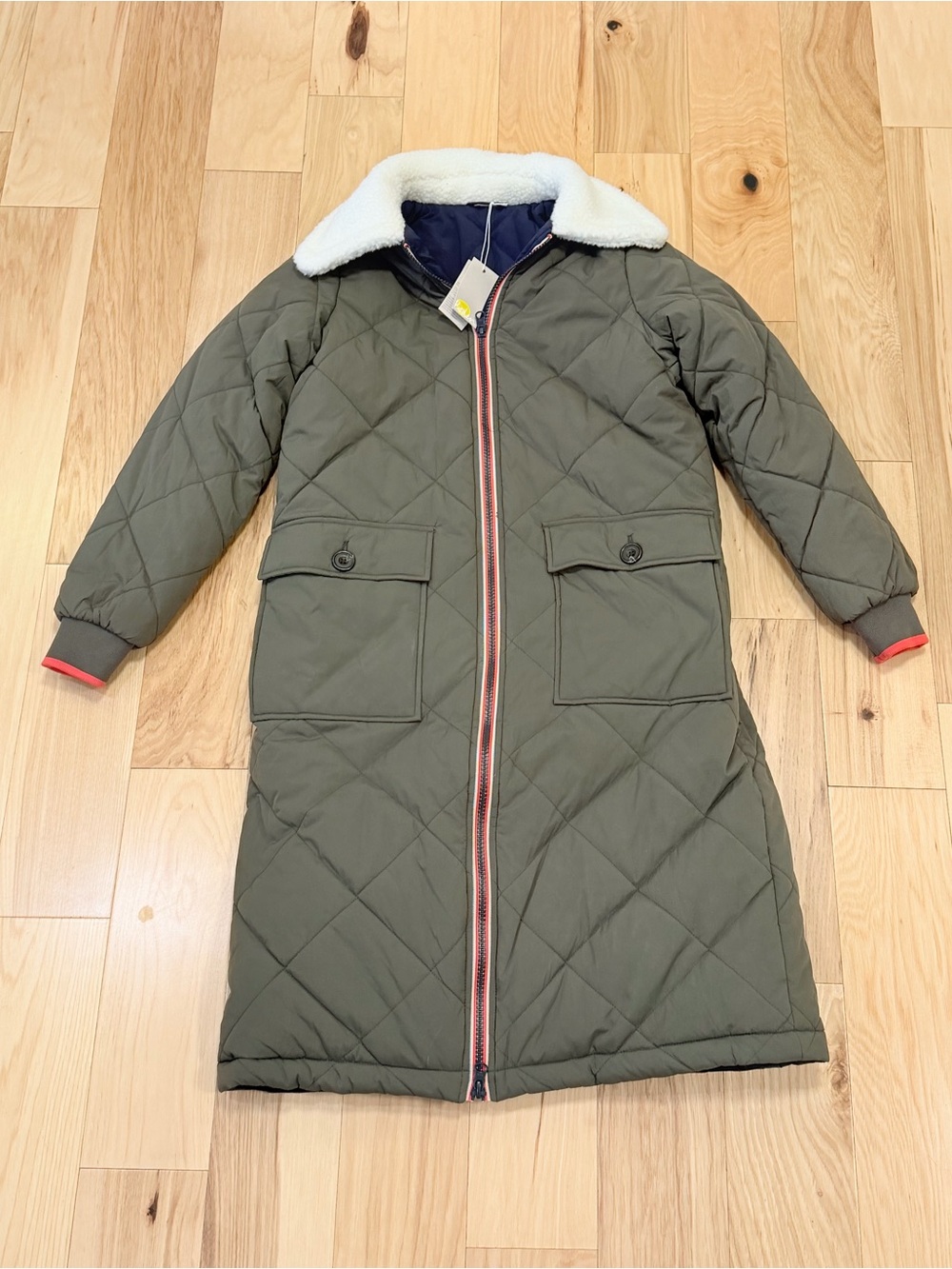 NWT Boden Women’s Reversible Quilted Puffer Coat - Picture 3 of 5
